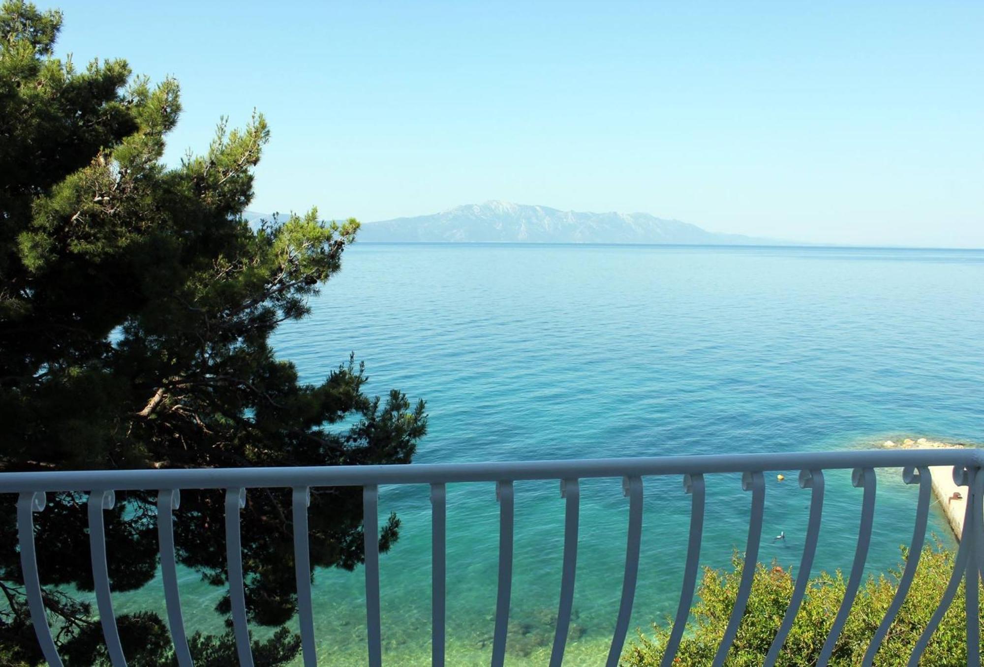 Apartments By The Sea Brist, Makarska - 505 波达卡 外观 照片